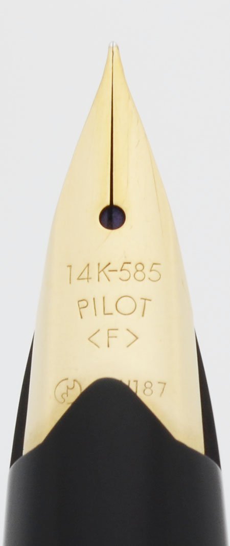 Pilot Full Size Elite Fountain Pen (1987) - Black, 14k Fine Nib